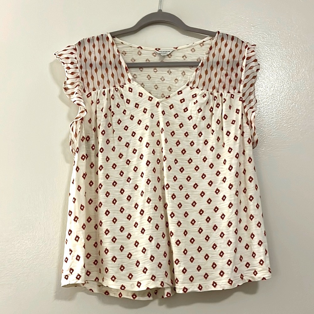 Lucky Brand top with ruffled cap sleeves